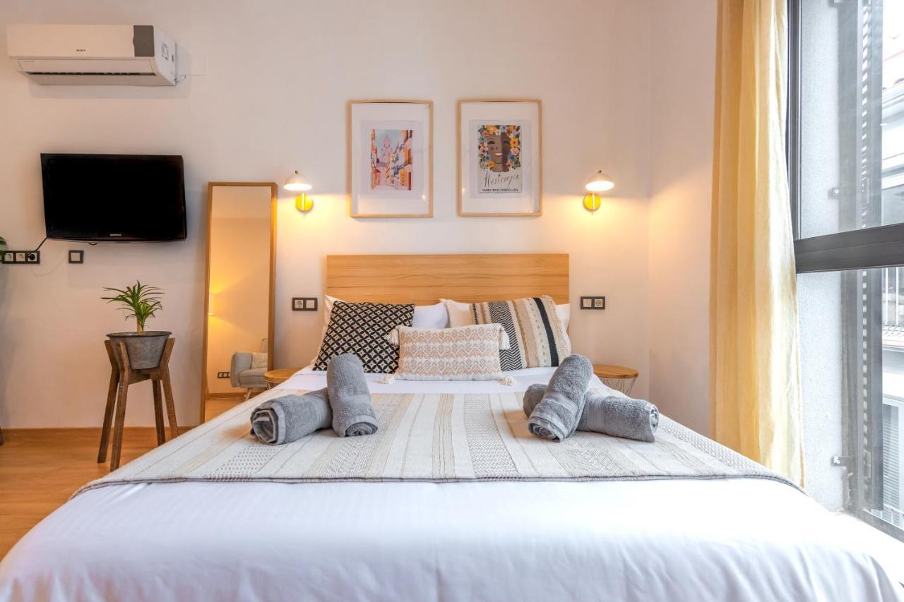 Romantic Studio In The Center By Rems Malaga Luaran gambar