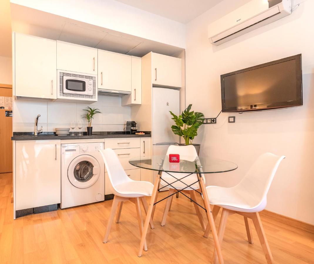 Romantic Studio In The Center By Rems Malaga Luaran gambar